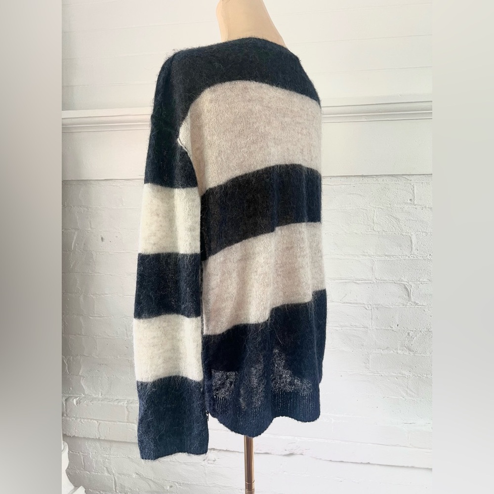 Pam And Gela Alpaca Blend Blue and Cream Striped Sweater Relaxed Fit Bateau Neck - Picture 5 of 11